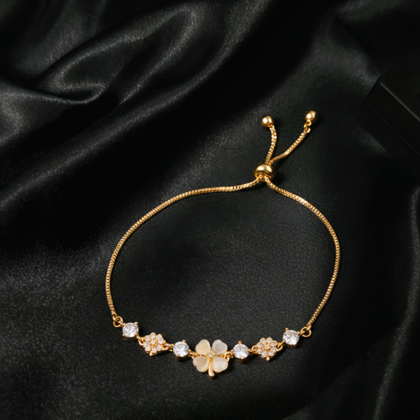 Vintage – Afterglow Clover Bracelet