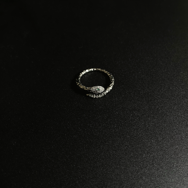 Vintage – GoldenSnake Ring