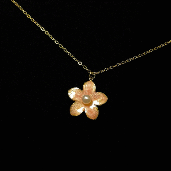 Vintage – Pearl Cherry Blossoms Necklace